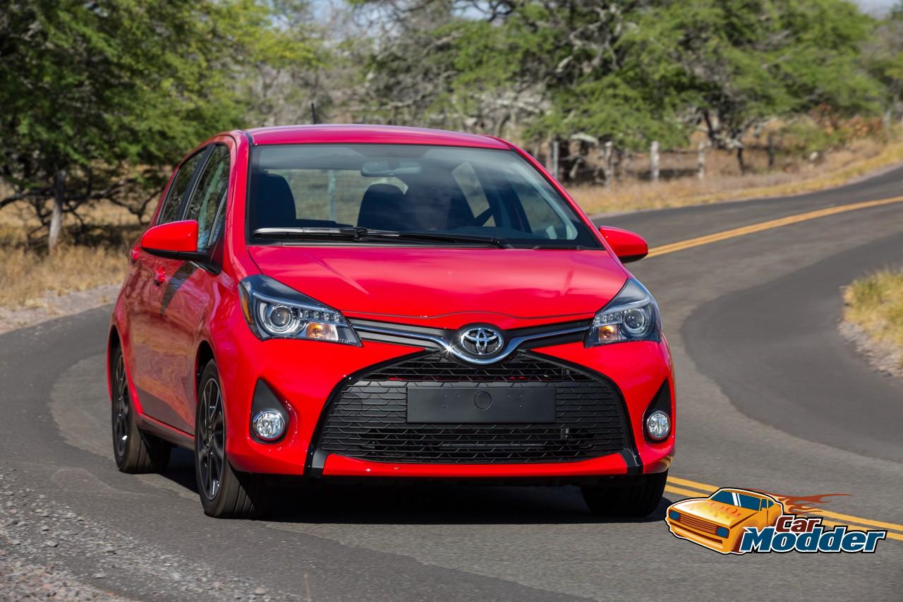 2015 Toyota Yaris SE